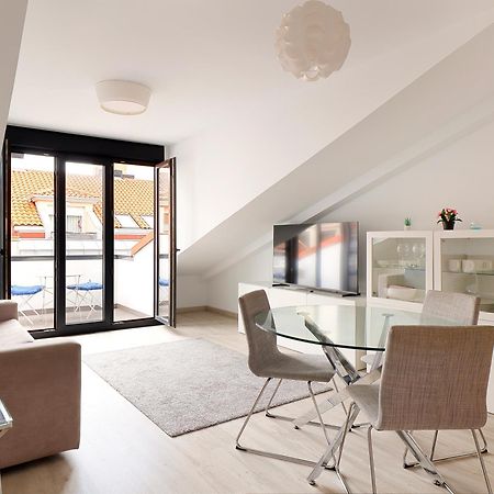 Atico Con Terraza En Playa De San Lorenzo Хихон Екстериор снимка