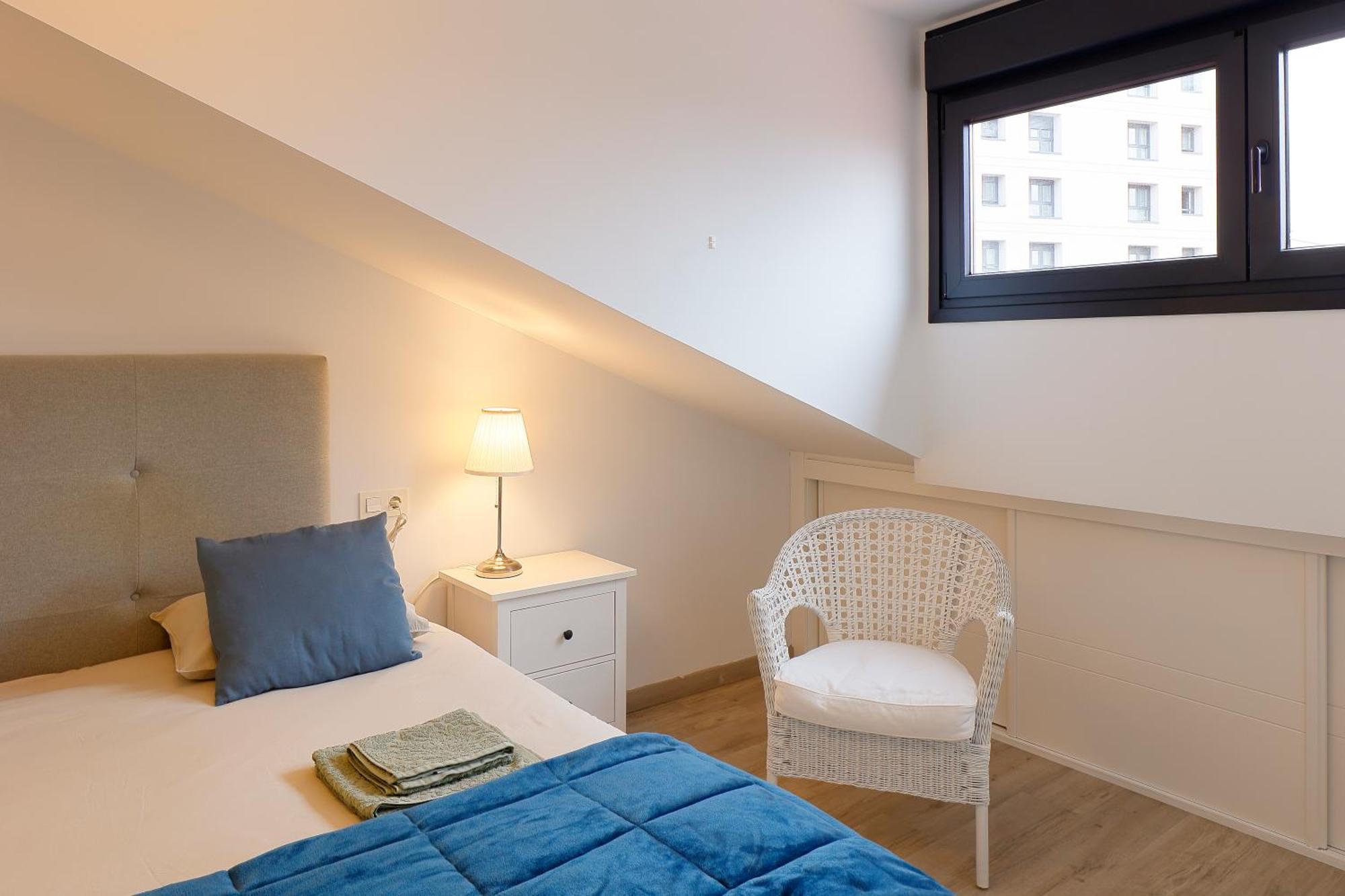 Atico Con Terraza En Playa De San Lorenzo Хихон Екстериор снимка